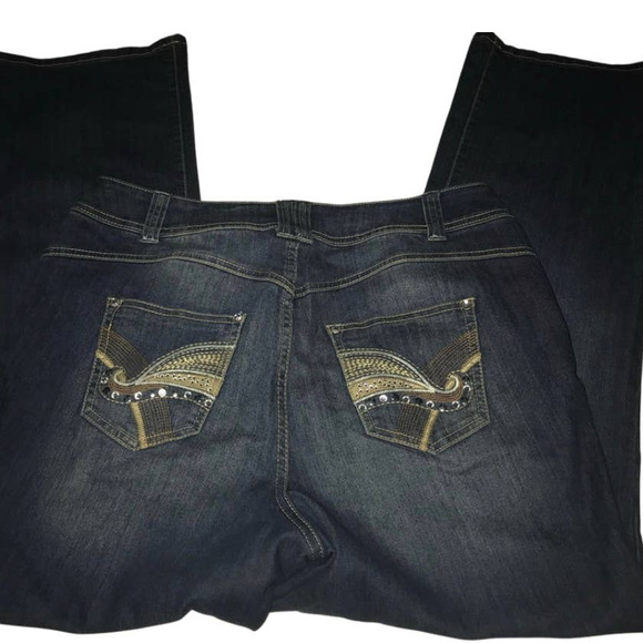 LANE BRYANT DARK WASH SLIM BOOT JEANS SIZE 16 - Picture 1 of 3